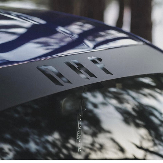 What is a Good Size For a Car Decal?